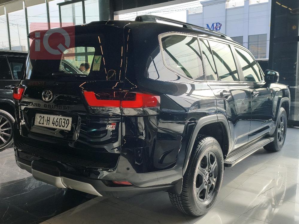 تويوتا لاندكروزر